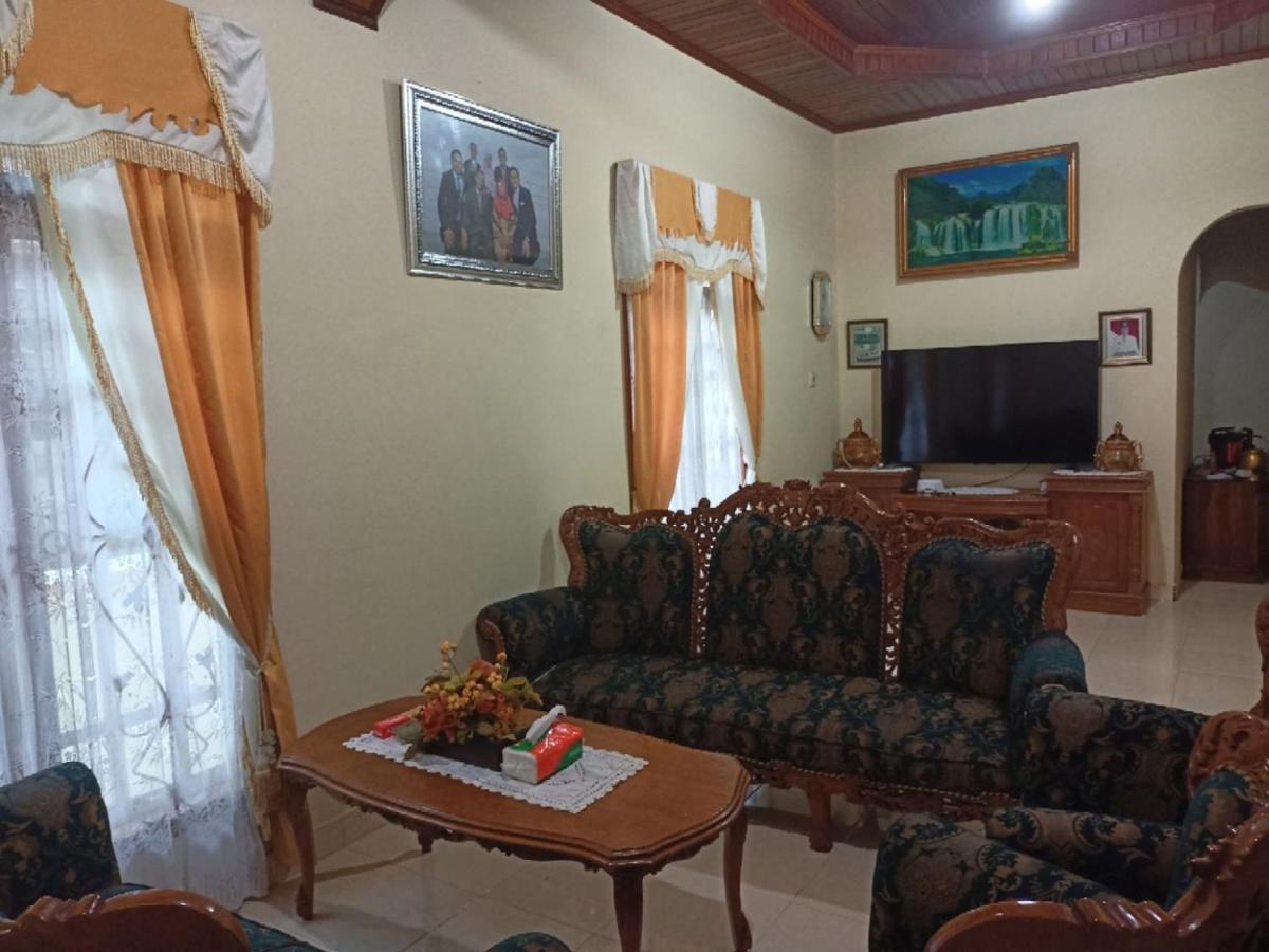 Fermana Homestay Painan Exteriér fotografie